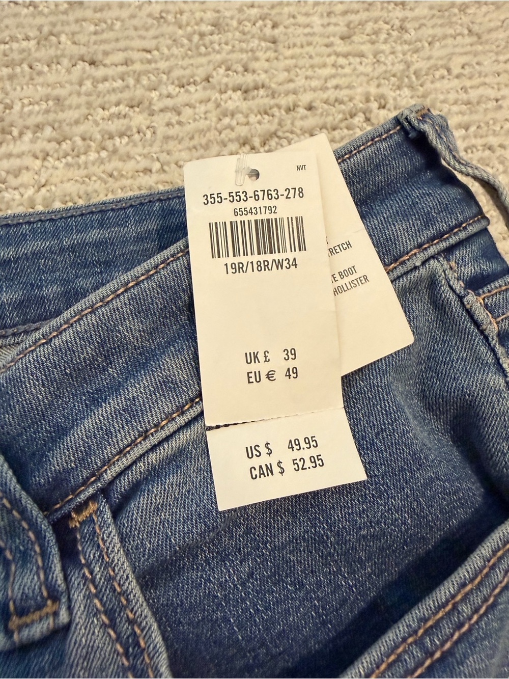 Hollister Women's Mid-Rise Boot Cut Jeans - Picture 4 of 7